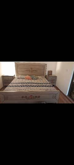 Beautiful Double Bed with Mattress
