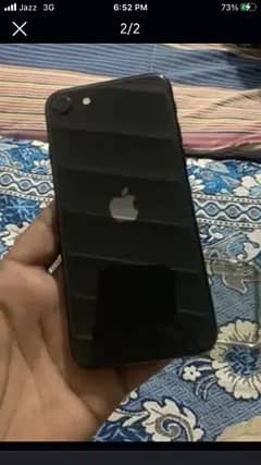 Iphone se 2020 100% battery health no issue no sratch