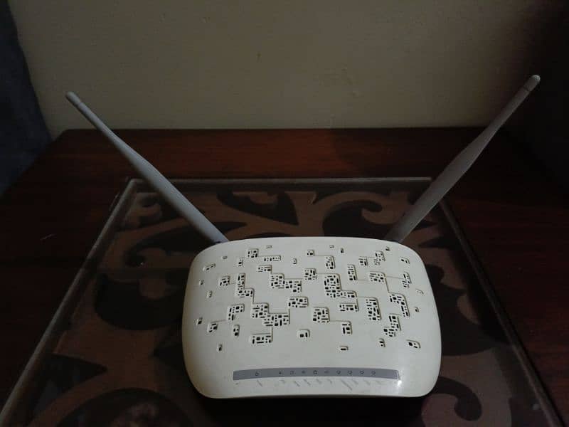 Tp link WiFi router (double antenna) 1