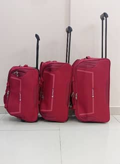 Duffel bags / Duffel trolly luggage