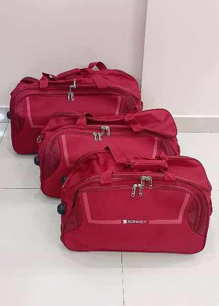 Duffel bags / Duffel trolly luggage 2