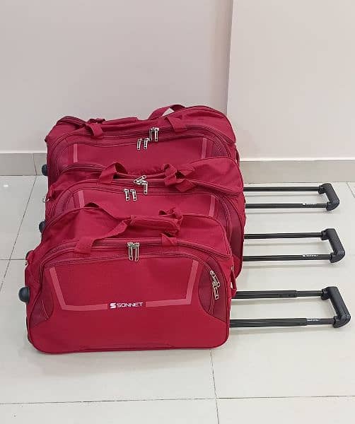 Duffel bags / Duffel trolly luggage 9