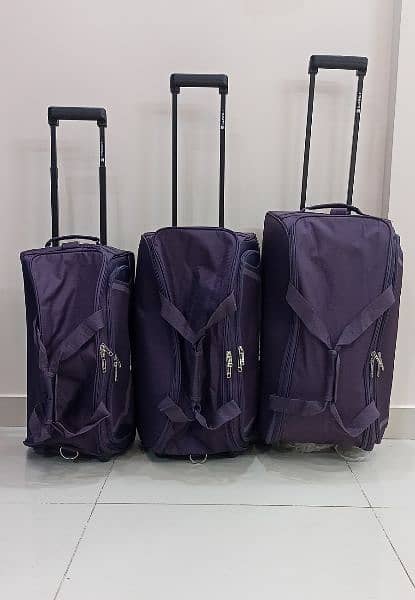 Duffel bags / Duffel trolly luggage 13
