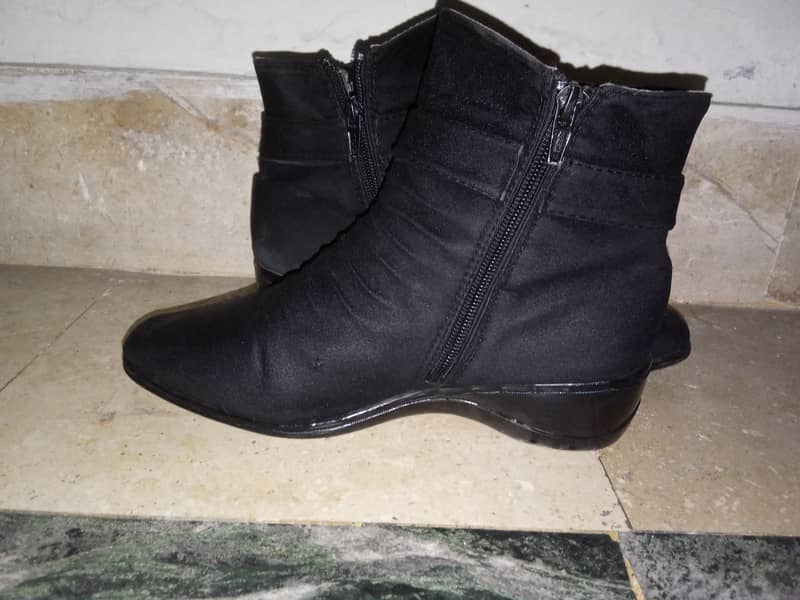 Boots for women 1