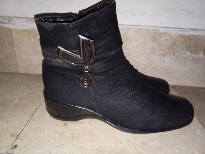 Boots for women 5
