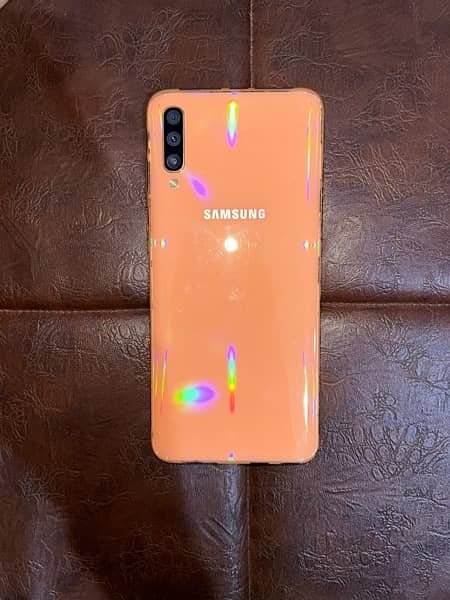 Samsung Galaxy A70(PTA Appoved) 128/6 1