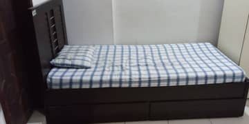 Single Bed without matress