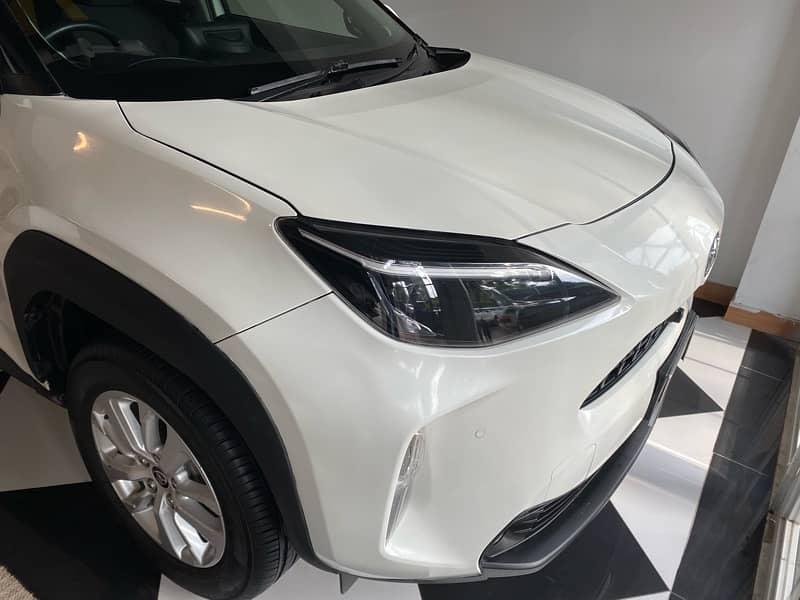 Toyota Yaris Cross Hybrid 3