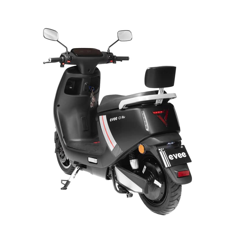 Evee Electric Scooty C1Air Better Than YJ future, Metro,JOLTA,UNITED 2
