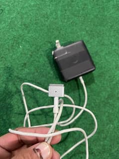 apple MagSafe 2 charger 60 wats