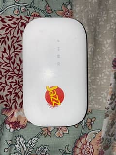Jazz new 4g Internet device with complete box and assesories