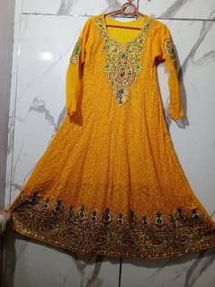 mehndi dress in yellow and green color combination
