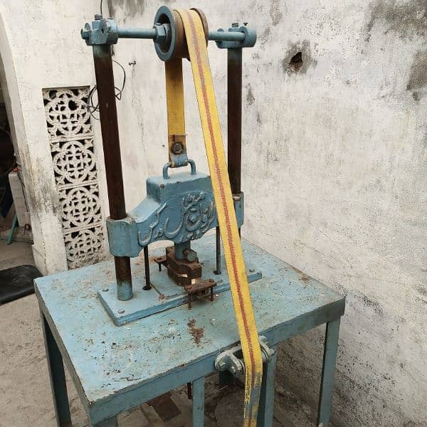 Soap Punch Machine 6