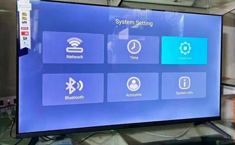 Smart 32 InCh - LED TV 8K UHD CALL. 03227191508 0