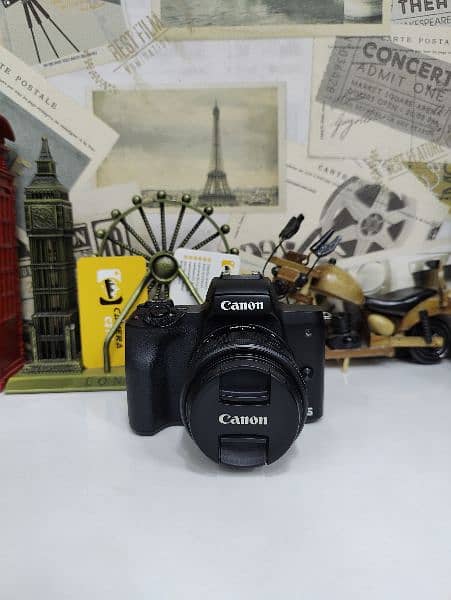 CANON M50 WITH 15-45 IS STM 0