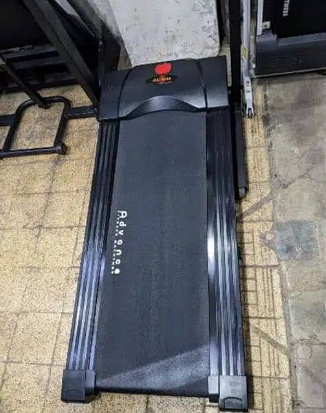 Advance 2510 apple treadmill with 110kg support home use machine just 1