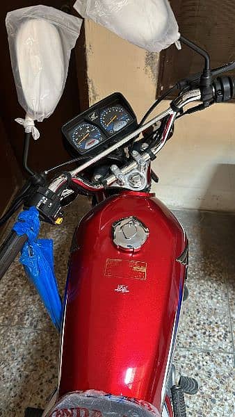 Honda CG125 is up for sale 0