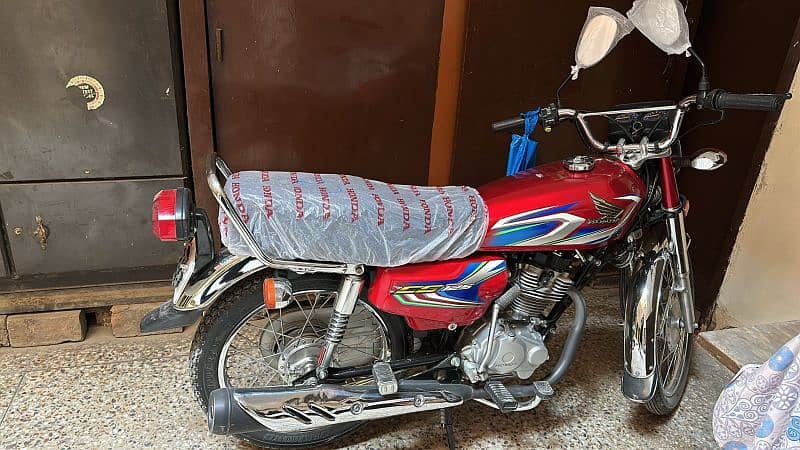 Honda CG125 is up for sale 1
