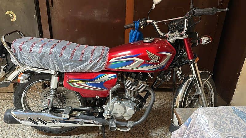 Honda CG125 is up for sale 2