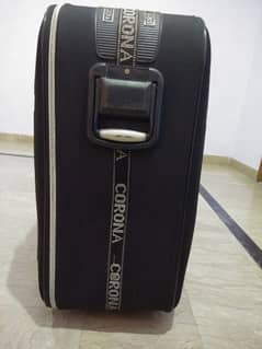 Suit Case Extra Large|38 Kg Capacity| For Sale