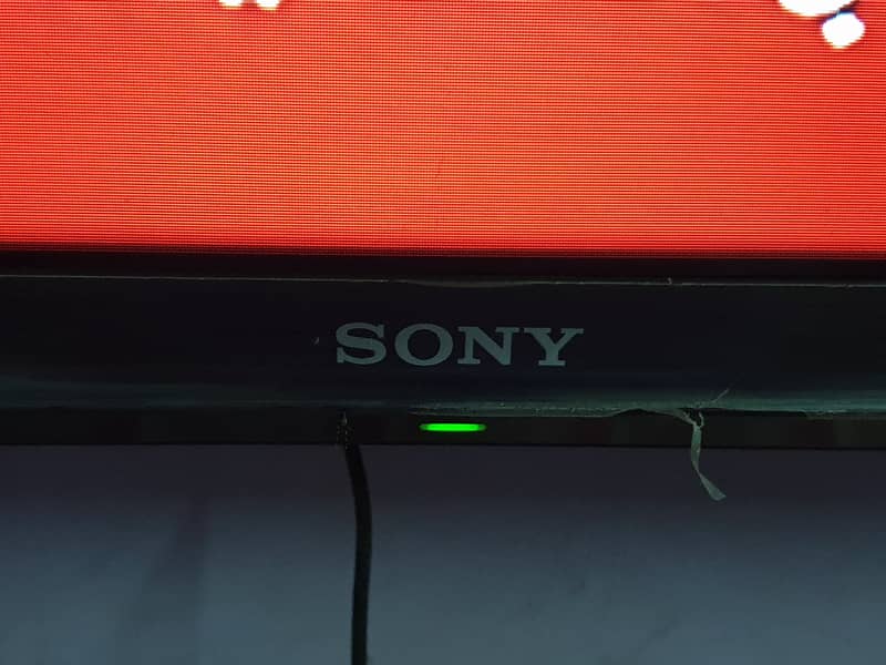 Sony bravia 40 Led smart tv 3