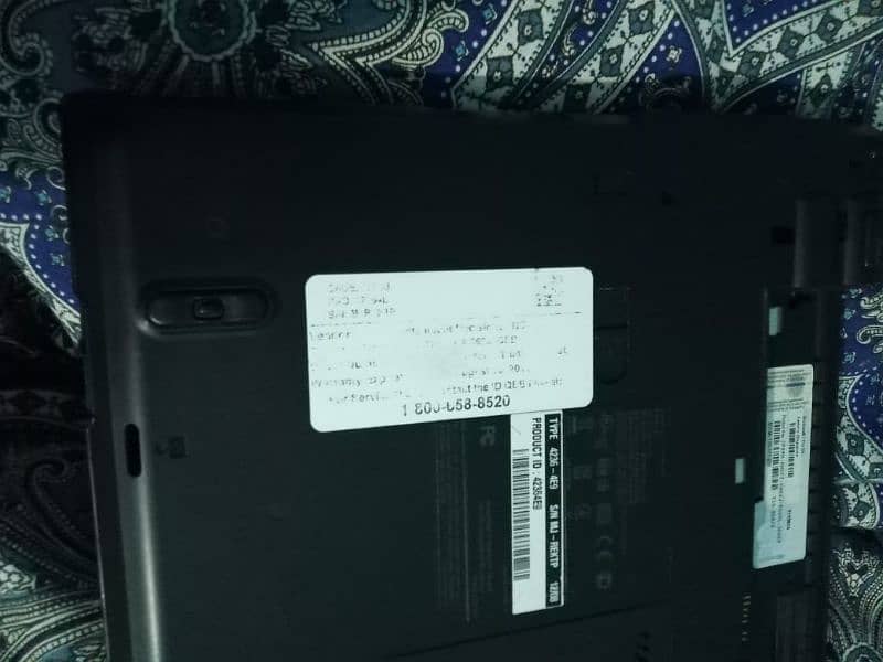 Lenovo Thinkpad Core i3. 6