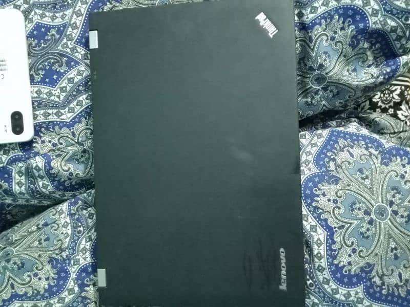 Lenovo Thinkpad Core i3. 10