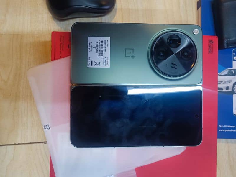 One Plus Mobile 16/512 GB pra approved 2