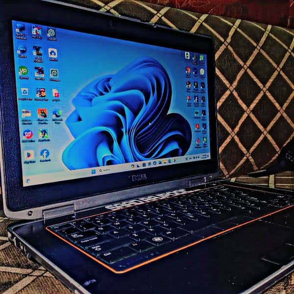 Core i7 2nd Generation laptop 1