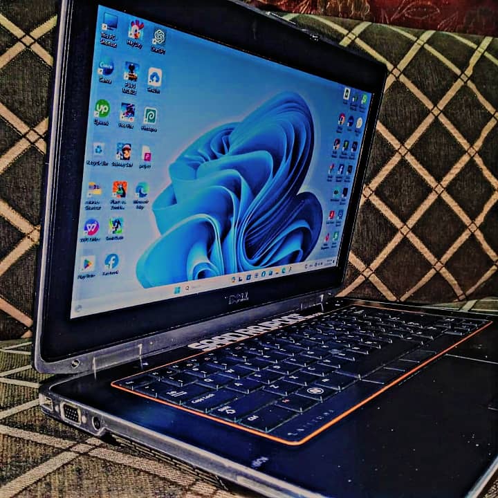 Core i7 2nd Generation laptop 5