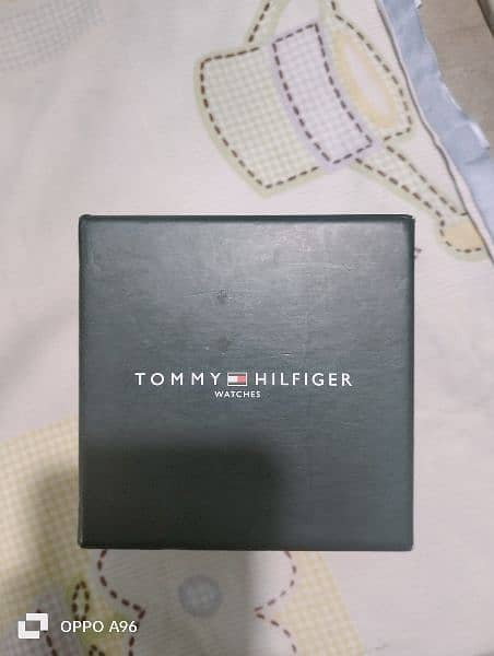 Tommy Hilfiger original watch for Men's and womens 5