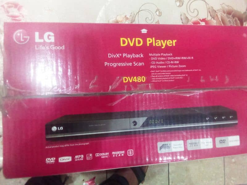 LG DVD player DV480 0