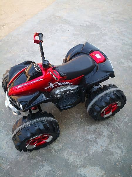 Kids Quade Battery Operated Bike Neat & Clean Condition. 7