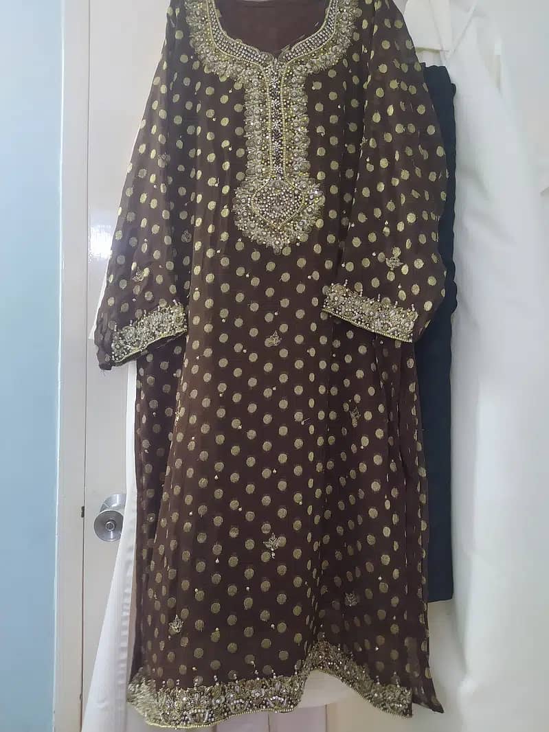 Wedding dress and brown chiffon stiched suit 3