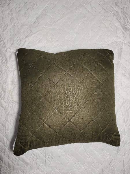 Quilted Cushion Covers 5 piece set 1