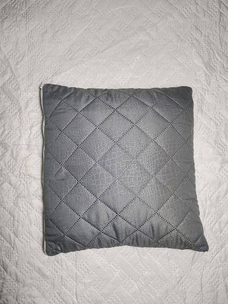 Quilted Cushion Covers 5 piece set 5