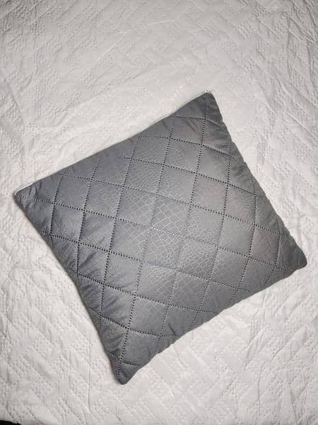 Quilted Cushion Covers 5 piece set 6