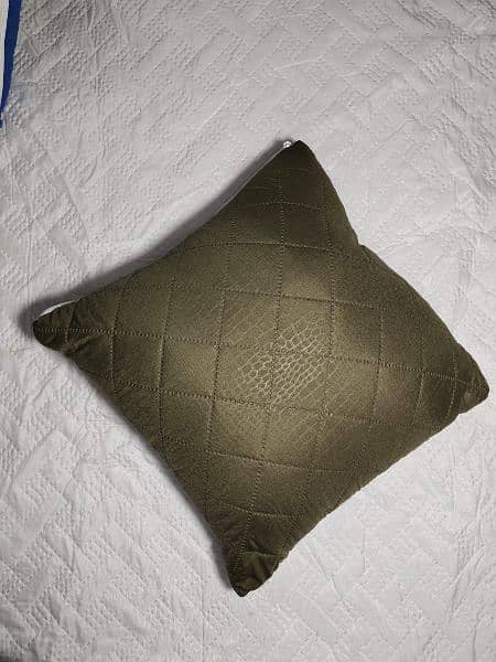 Quilted Cushion Covers 5 piece set 7