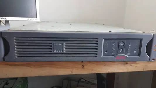 original apc 3kva (2700 watts) Rack Mounted 1