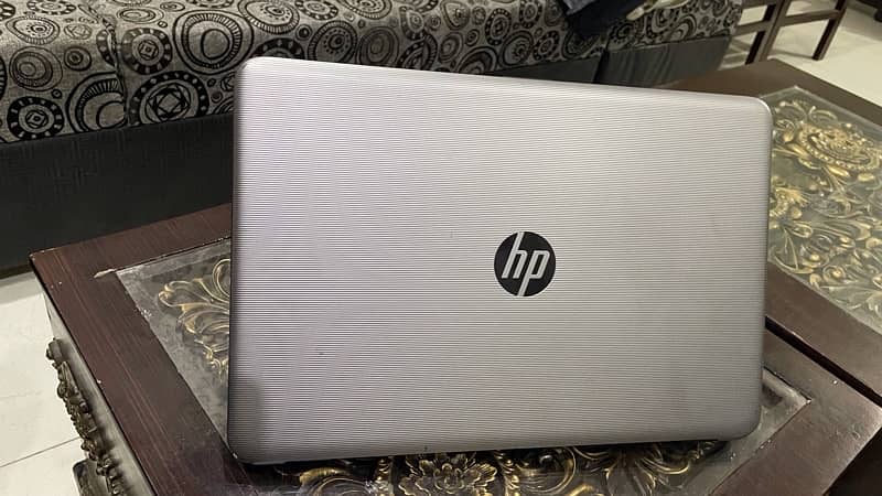 Hp Pavilion 17 ( 7th Gen) 8GB/256SSD 16