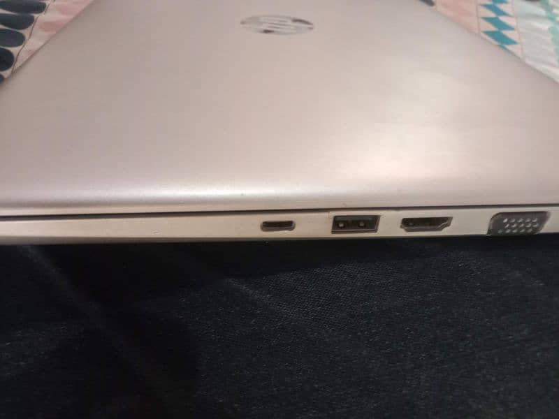 hp laptop core i5 8th generation 9