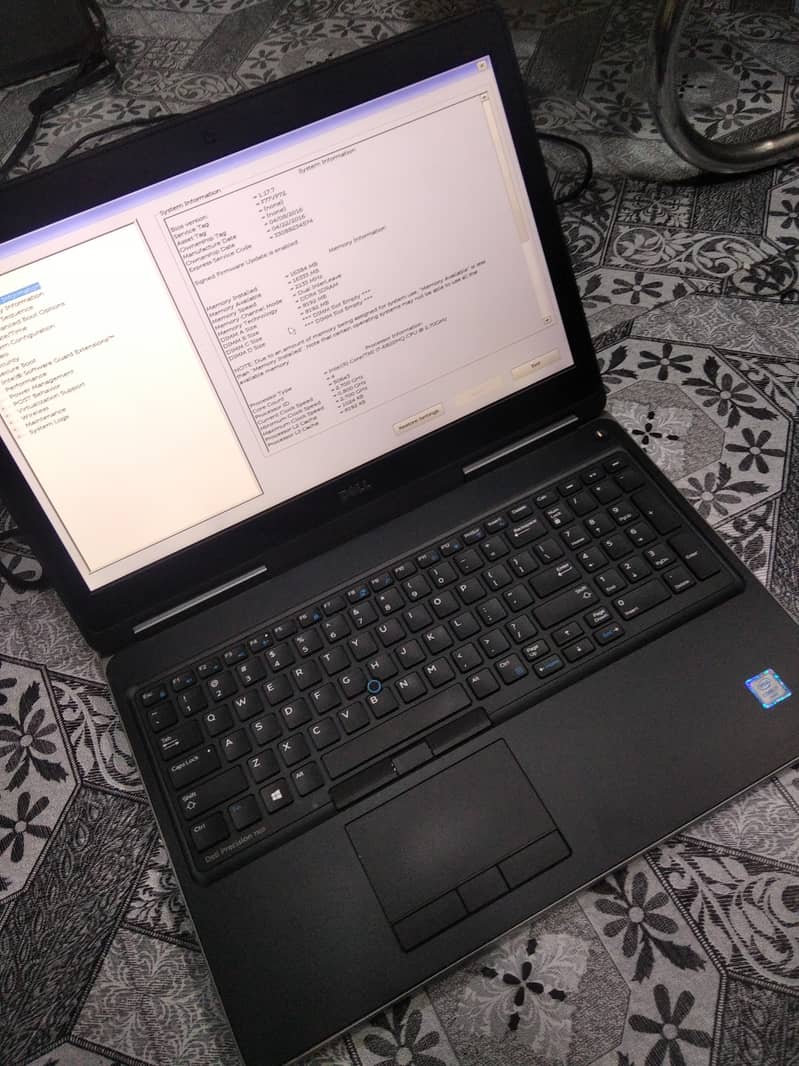 Graphic laptop Dell 7510 2gb quadro m1000m corei7 6820hq 16gb 256ssd. 5