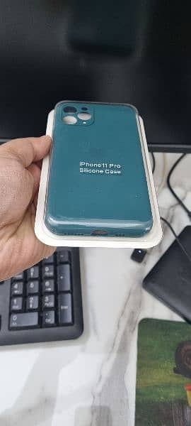 iphone 11 pro and 11 pro max back covers 4