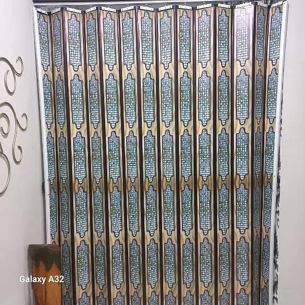 partitoin / folding door lasani door wallpaper PVC panel /fluted panel 8
