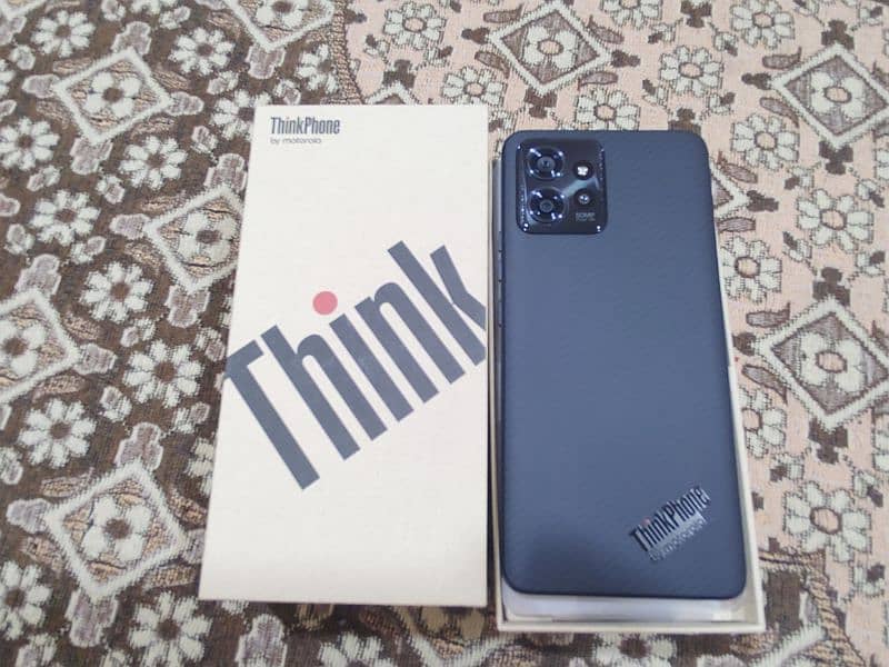 Motorola ThinkPhone 8GB+256GB 1