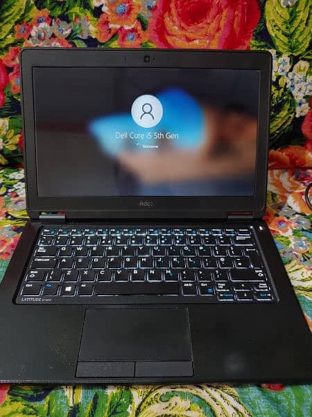 Dell core i5 5th generation Latitude E7250 laptop for only sale 1