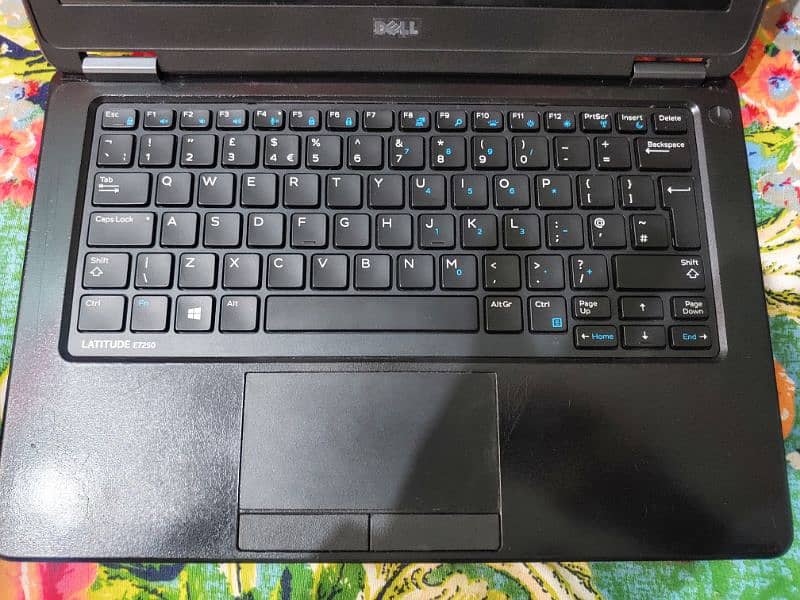 Dell core i5 5th generation Latitude E7250 laptop for only sale 2