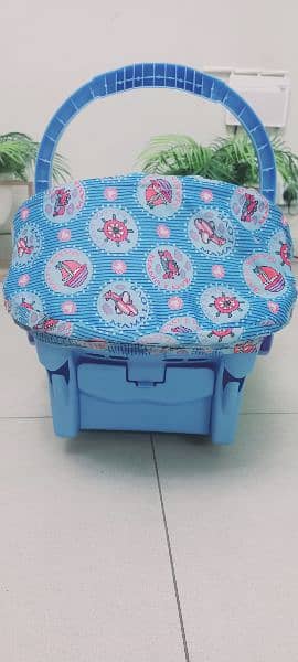 Carry cot for sale 1