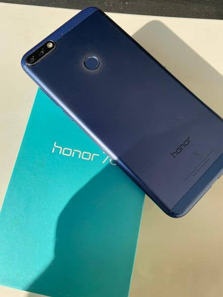 Huawei Honor 7c 1