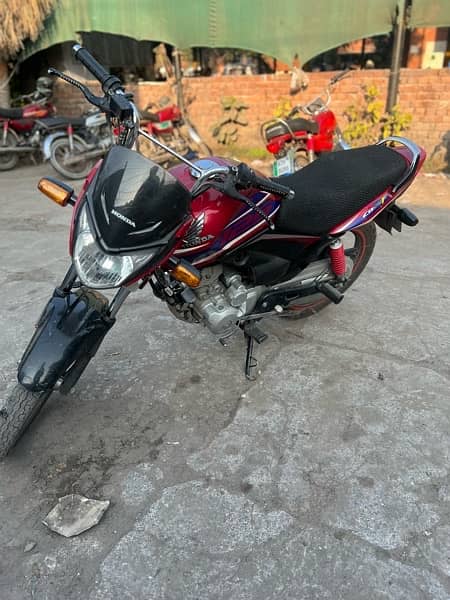 honda cb125 f 2021 model 3